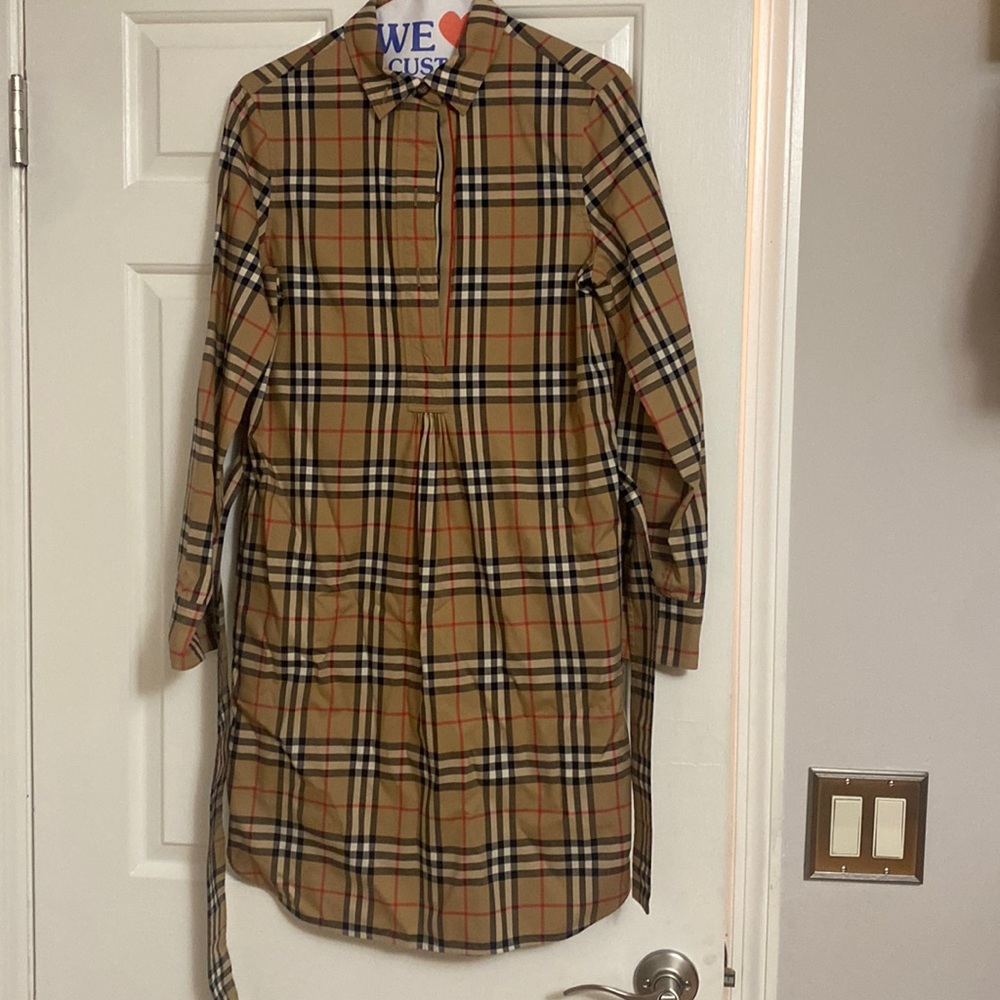 Authentic Burberry Shirtdress Wore Just once and dry cleaned size 4 (XS)
